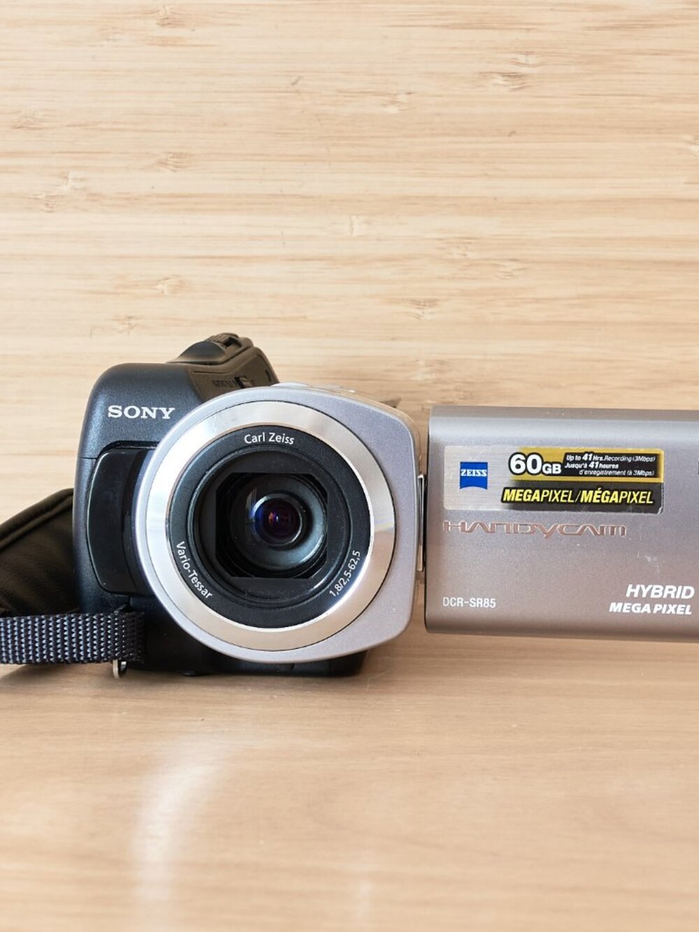 Sony Handycam DCR-SR85 60GB HDD Digital Camcorder Tested